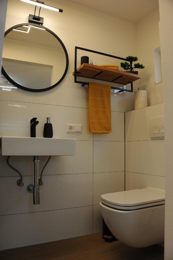 Studio-Apartment Kontaktloser Check-In Meckenbeuren Dış mekan fotoğraf