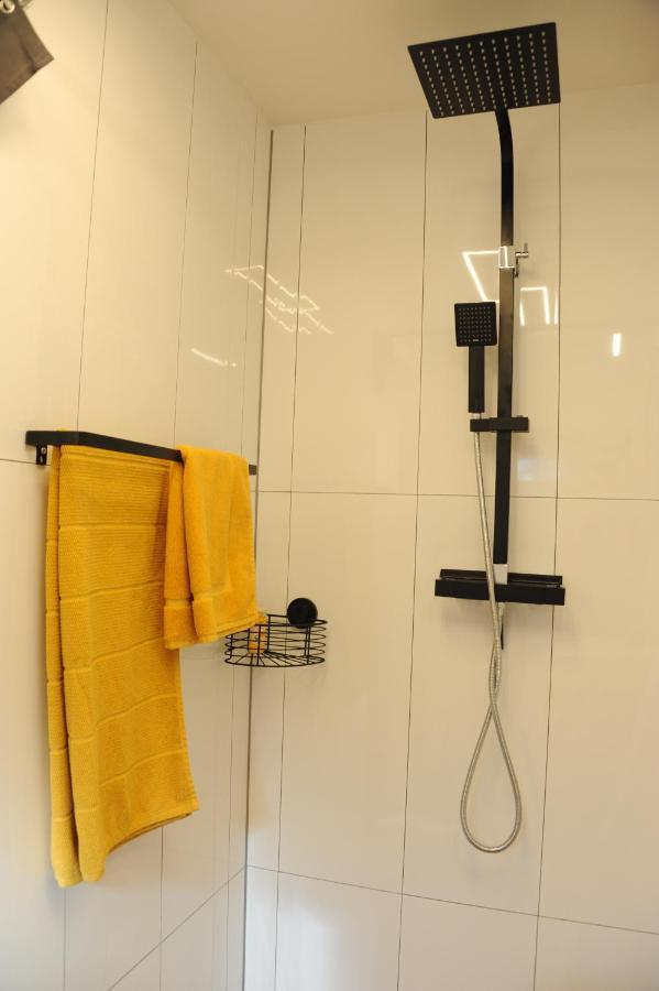 Studio-Apartment Kontaktloser Check-In Meckenbeuren Dış mekan fotoğraf