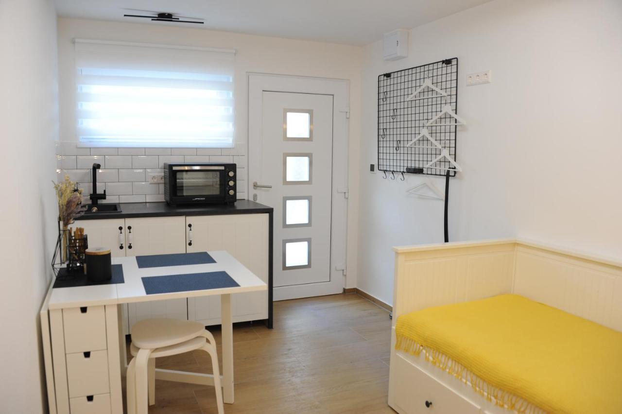 Studio-Apartment Kontaktloser Check-In Meckenbeuren Dış mekan fotoğraf